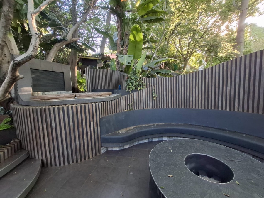 5 Bedroom Property for Sale in Protea Park North West